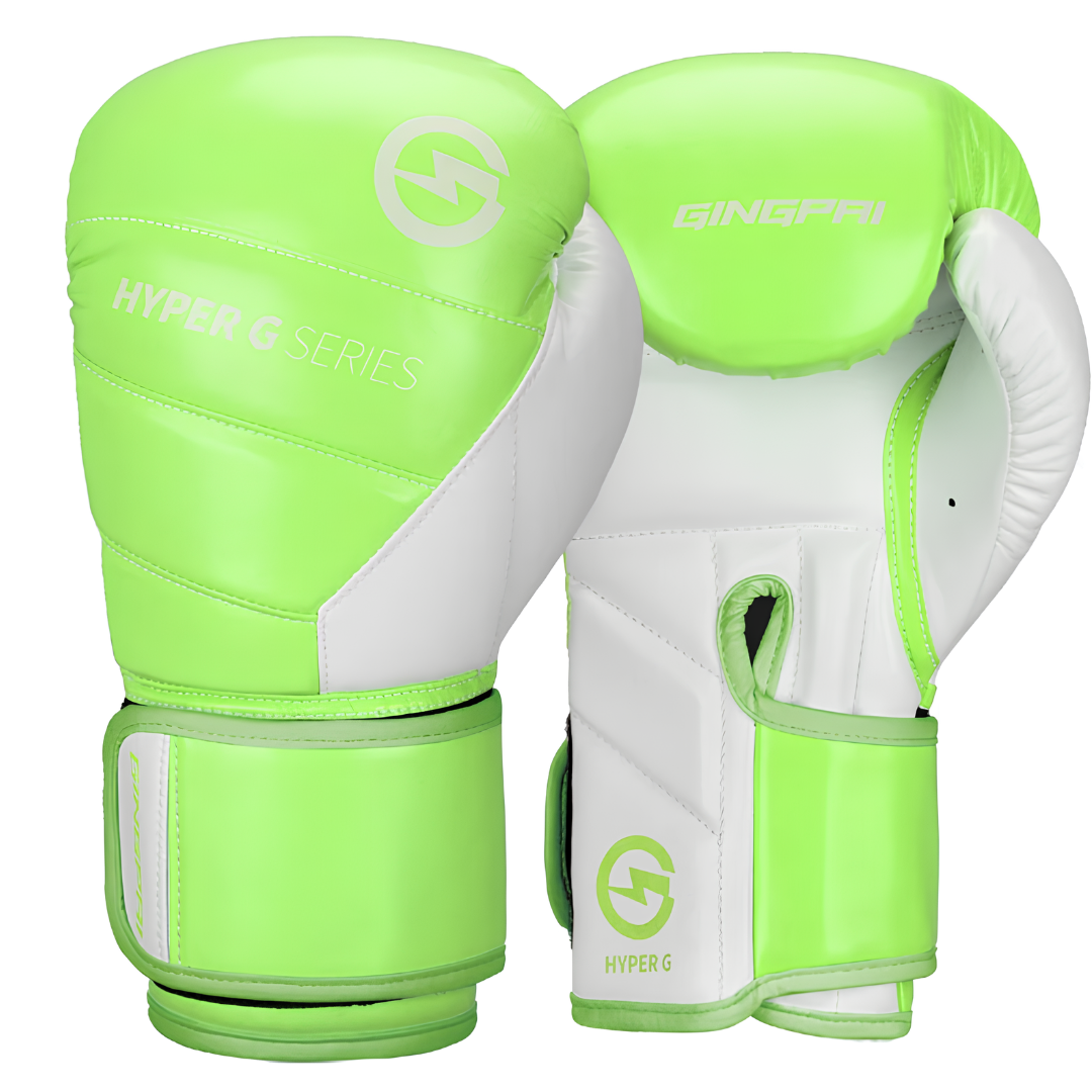 Grüne Boxhandschuhe der Hyper G Serie, ergonomisches Design für optimalen Komfort und Leistung.